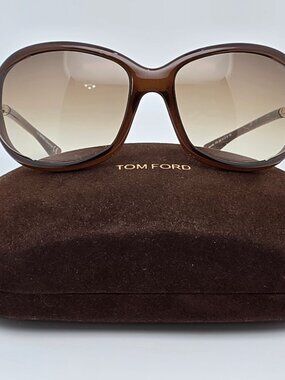Tom Ford Jennifer TF8 692 Brown Frame Brown Gradient Lens Sunglasses w Case 61mm